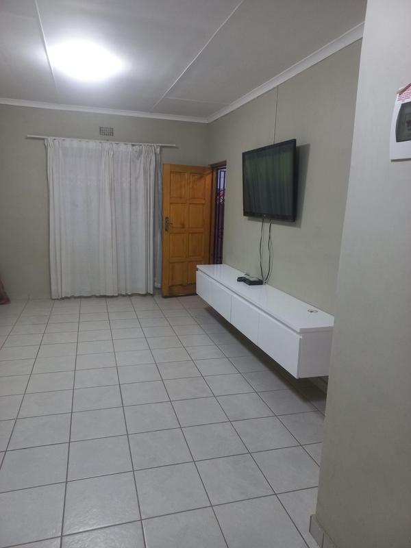 2 Bedroom Property for Sale in Queenstown Central Eastern Cape